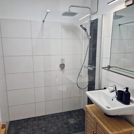 Grosszuegiges Studio-apartment * Drezda